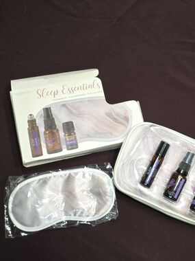 Sleep Essentials Essential Oil Kit with Eye Mask - Lavender Accents